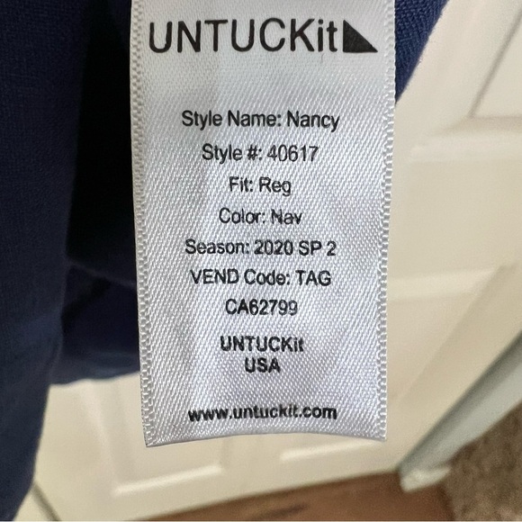 UNTUCKit Navy Blue Short Sleeve Nancy Linen Knee Length Dress Size 8 No Belt - Picture 8 of 10